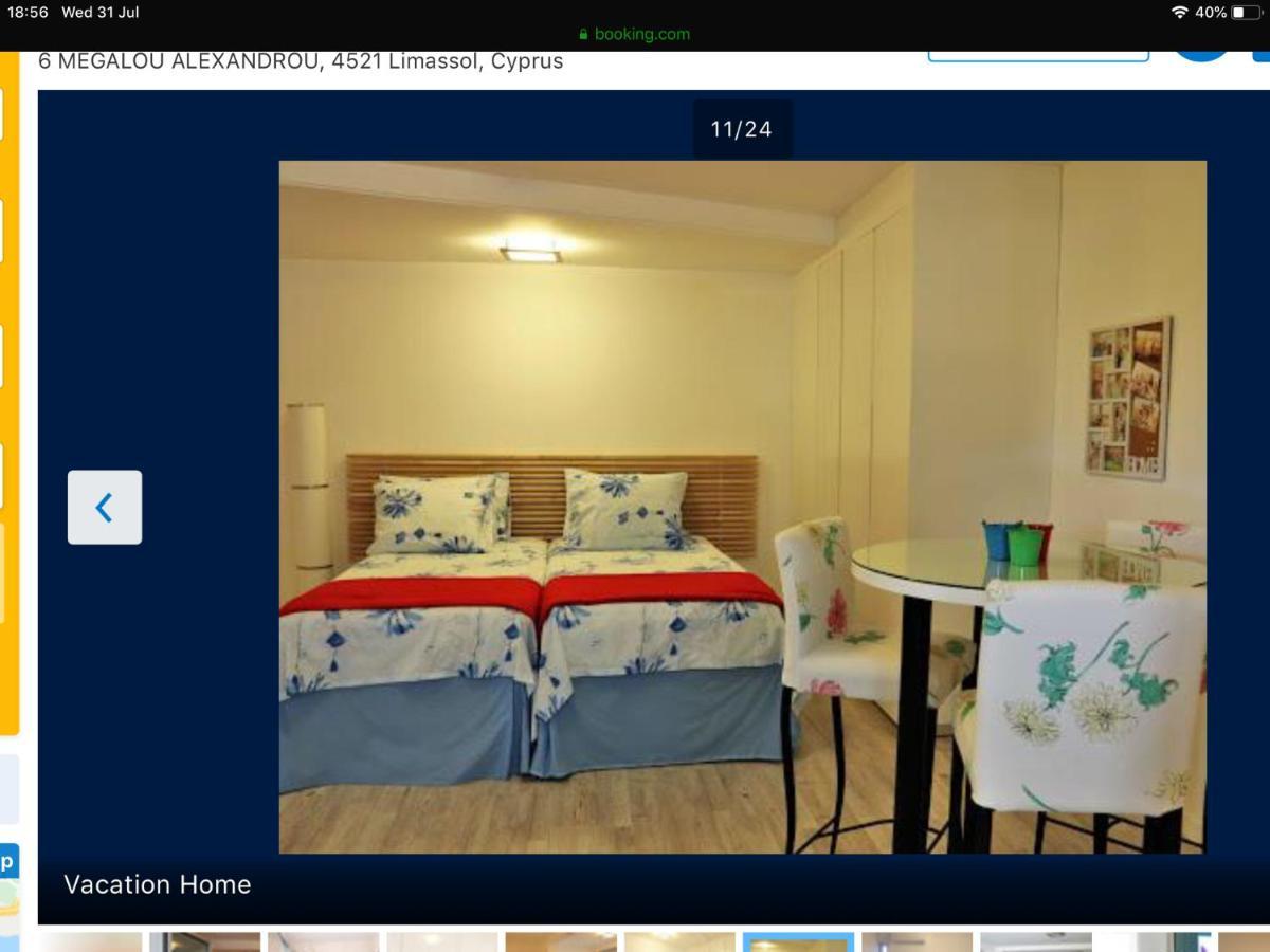 Red Cozy Stay Limassol Ngoại thất bức ảnh